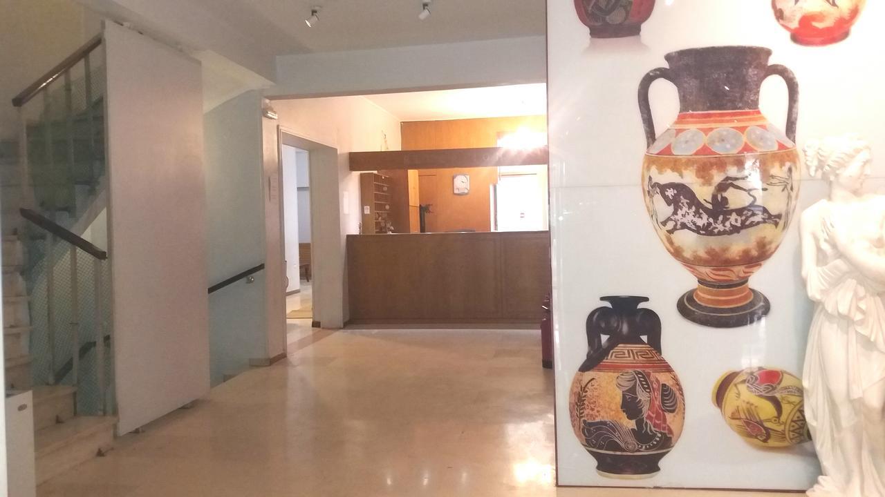 אתונה Theoxenia Hotel מראה חיצוני תמונה